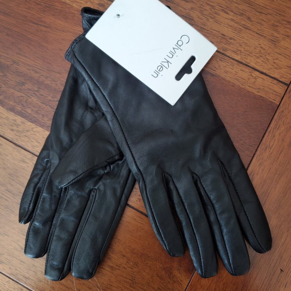 Calvin Klein Women's Gloves